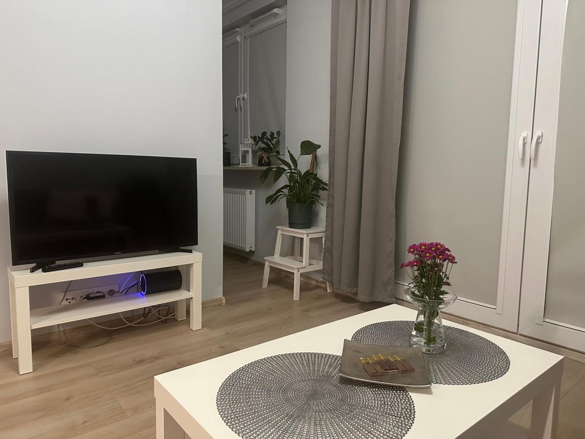 Cosy Apartment Near To The Chopin'S Airport Cybernetyki 2C Varşova Dış mekan fotoğraf